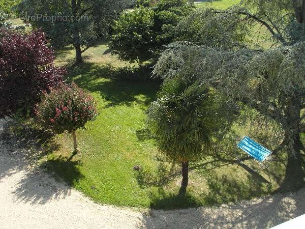 Maison à SAINT-EMILION