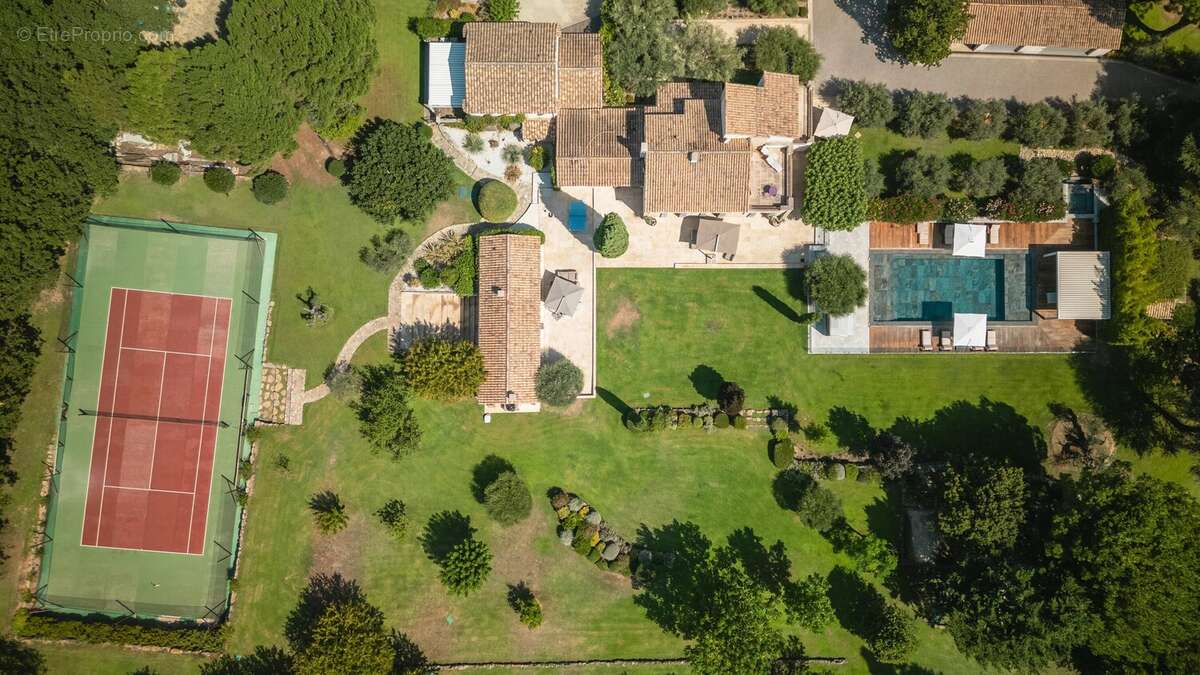 Sublime Propriété provençale en pierre a 5 minutes d'Aix-en-Provence - photo 2