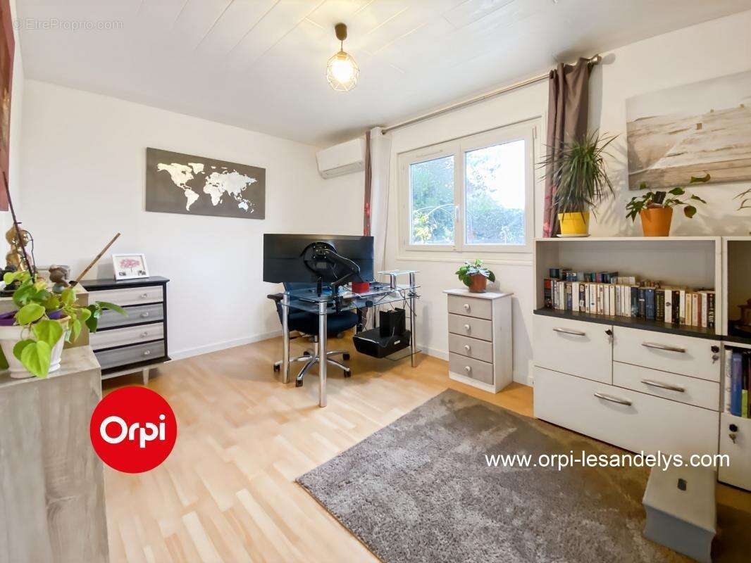 Maison à SAINT-CLAIR-SUR-EPTE