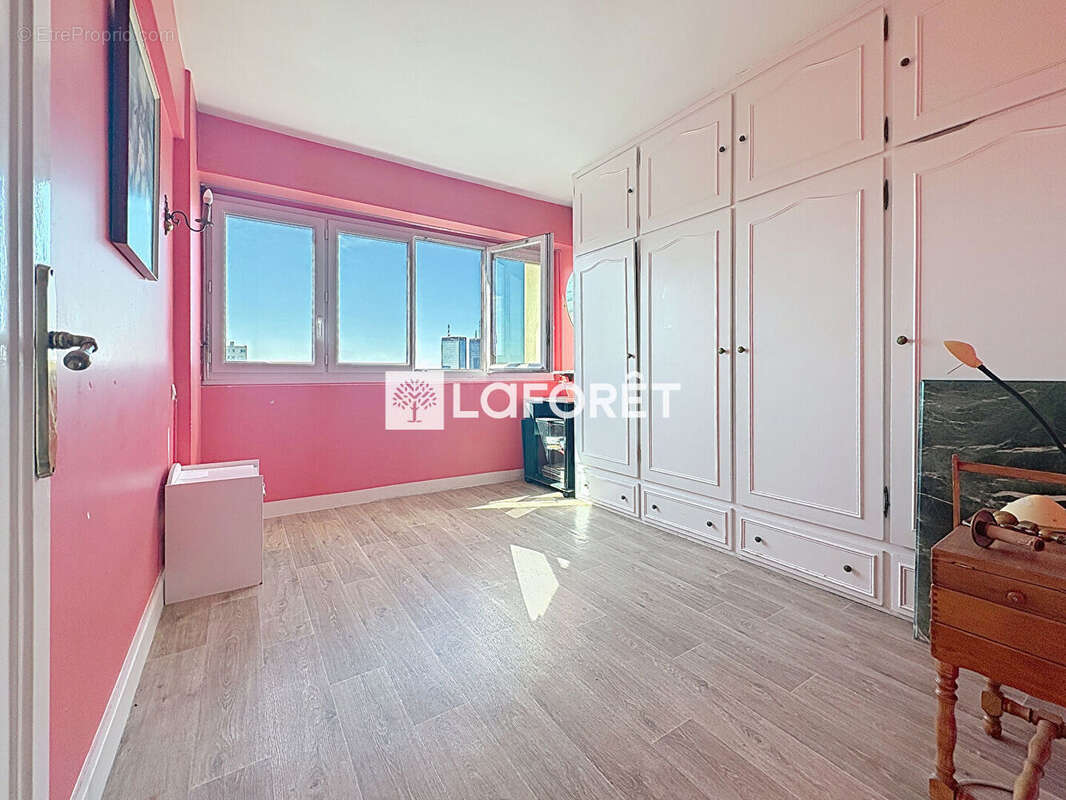 Appartement à BAGNOLET