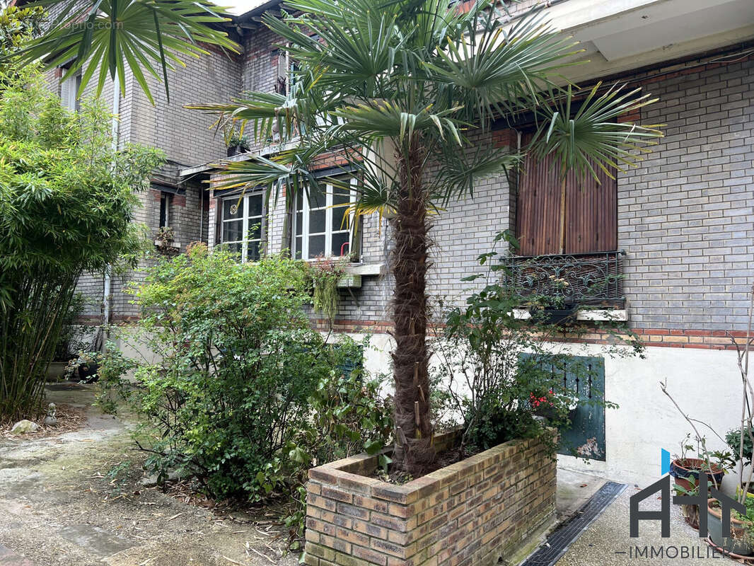 Appartement à PARIS-12E