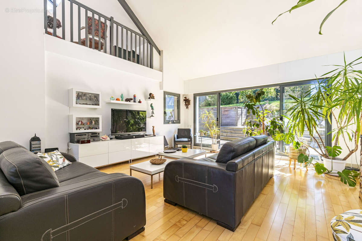 Maison moderne l'étang-la-ville - photo 2