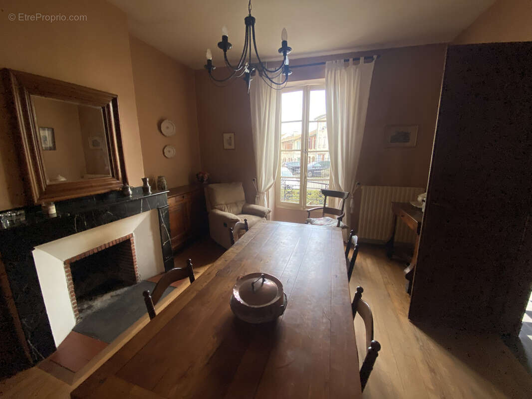 Maison à LOMBEZ