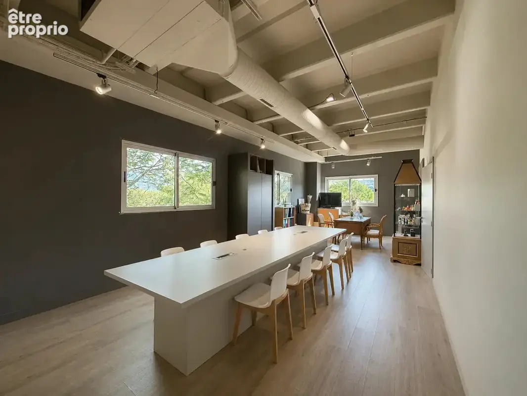 Exclusivité – local d’activité à vendre – grasse – 940 m² avec terrain privatif de 1 550 m² - photo 3