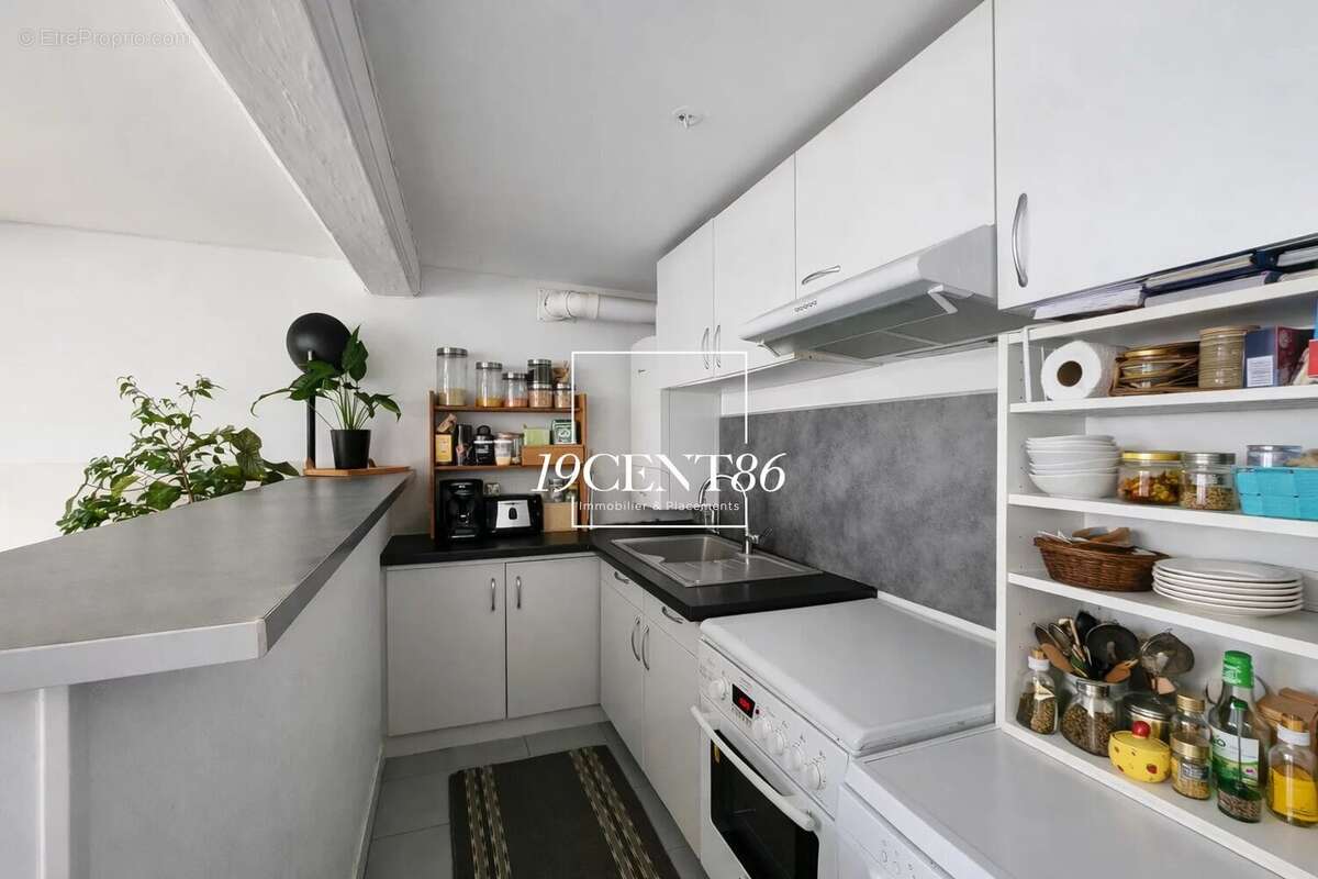 69250 fleurieu-sur-saone – limite neuville – appartement de type 3 en rez-de-jardin avec cave privative – parking et jardin coll - photo 4