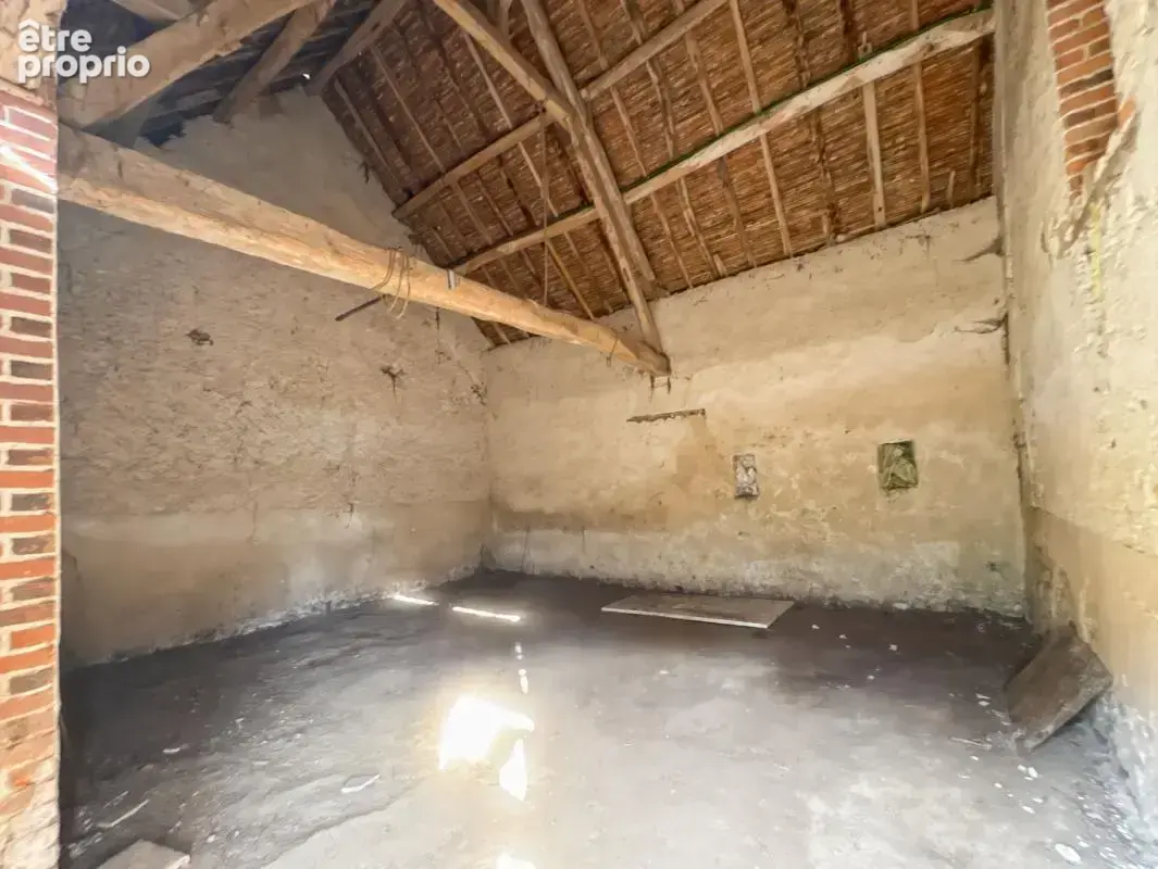 A SAISIR - Bien à fort potentiel - Spécial Rénovation ! - photo 21