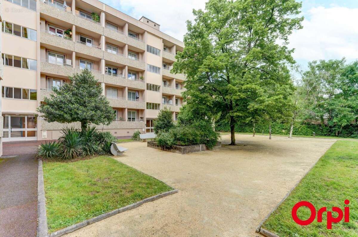Appartement Type 3 de plus de 82 m2 avec une place privative - photo 14