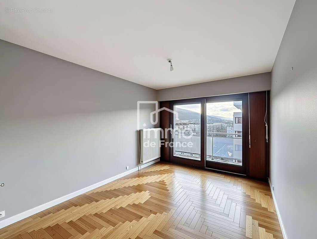 Appartement à OYONNAX