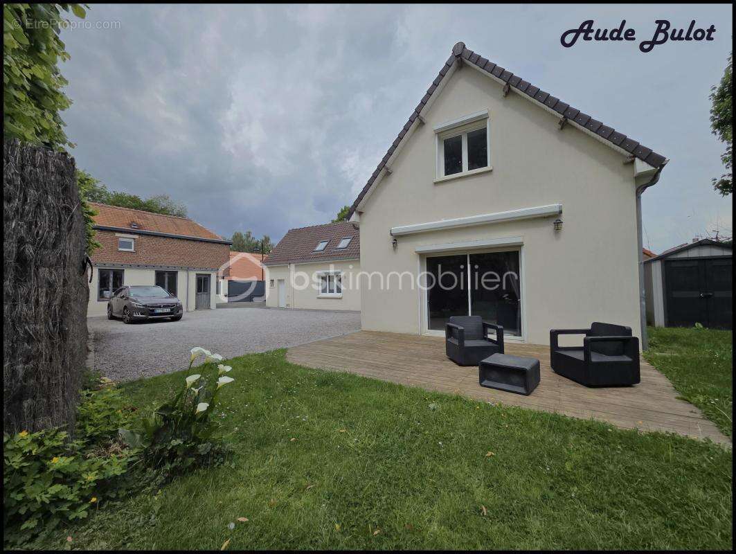 Maison à SAINGHIN-EN-MELANTOIS