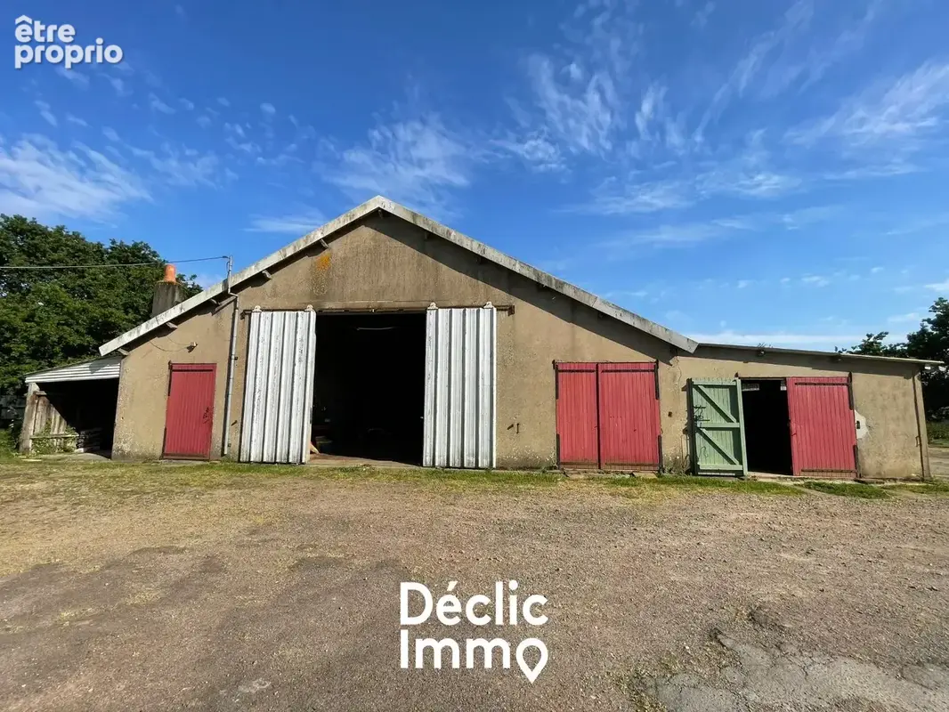 Maison de campagne avec plus de 5 000 m² de terrain à 5 min des commodités ! + Grange - photo 2
