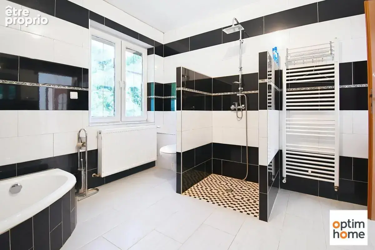 Tres belle maison individuelle - 4 chambres - 2 salles de bain - 2 garages - terrain de 25 ares - photo 13