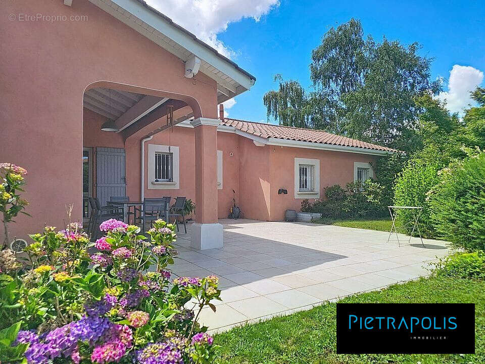 Maison 155 m² à Irigny  - photo 5