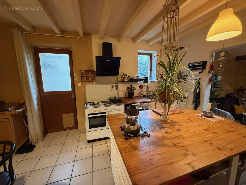Maison à ESTANG