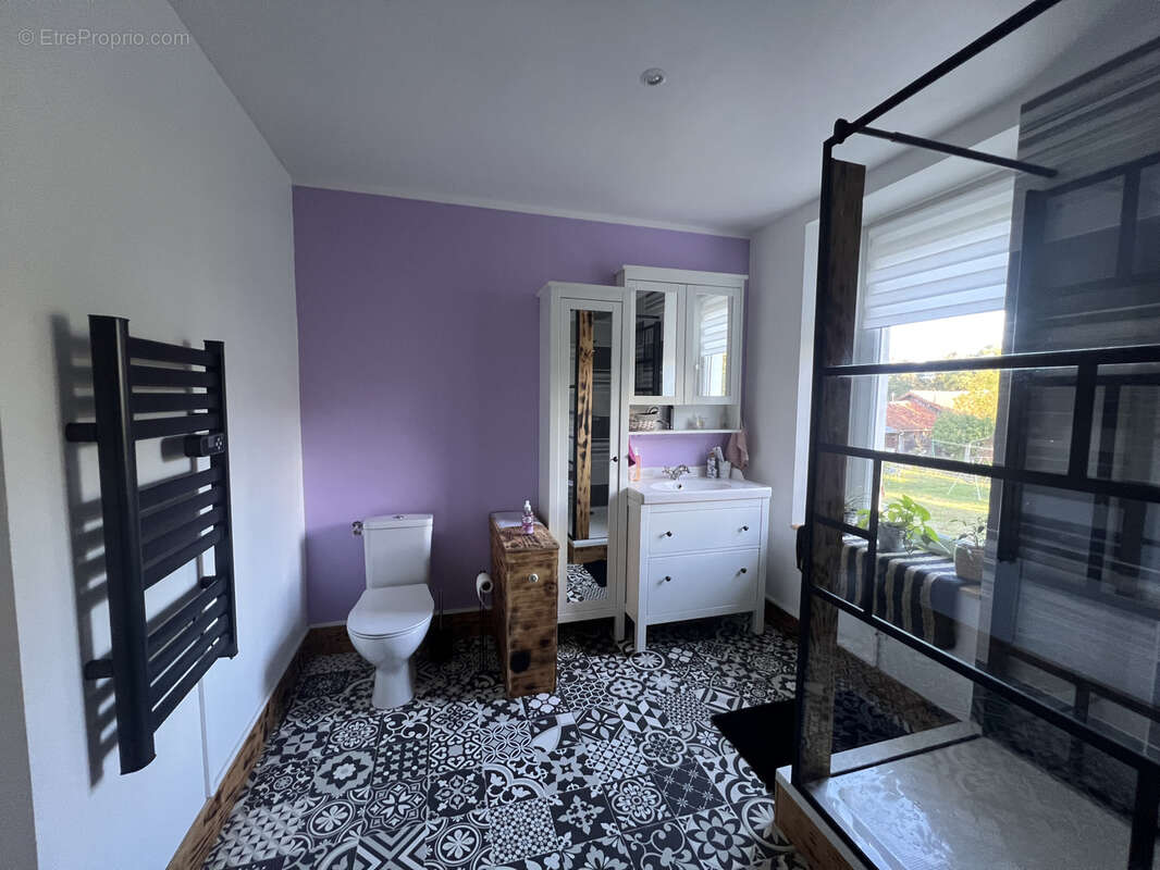 Maison à YGOS-SAINT-SATURNIN