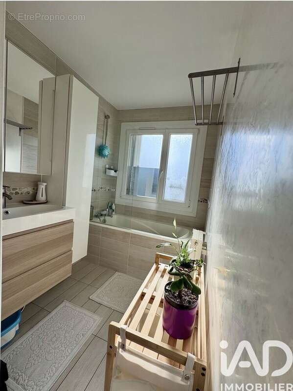 Photo 5 - Appartement à SAINT-BRICE-SOUS-FORET