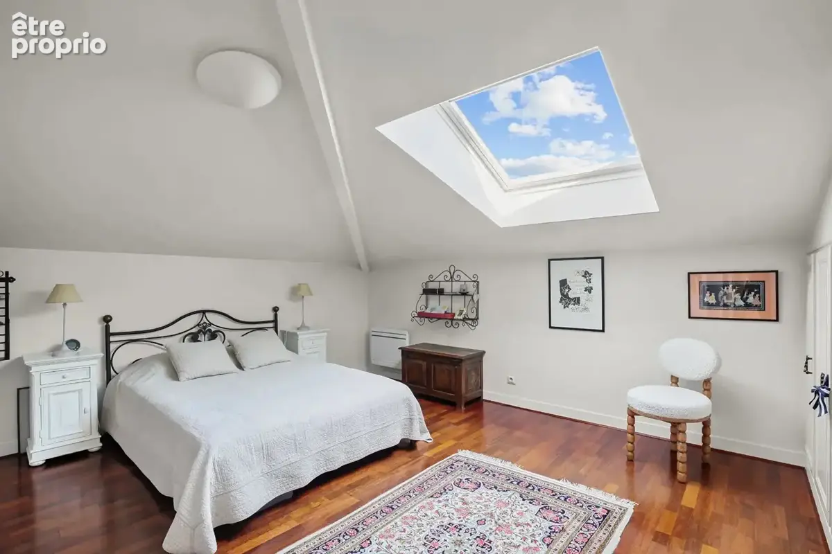 BAS DE CHATOU PROCHE CENTRE-VILLE Très bel Appartement Duplex de 111 m² avec 3 chambres et possibilité d'une 4è - photo 18