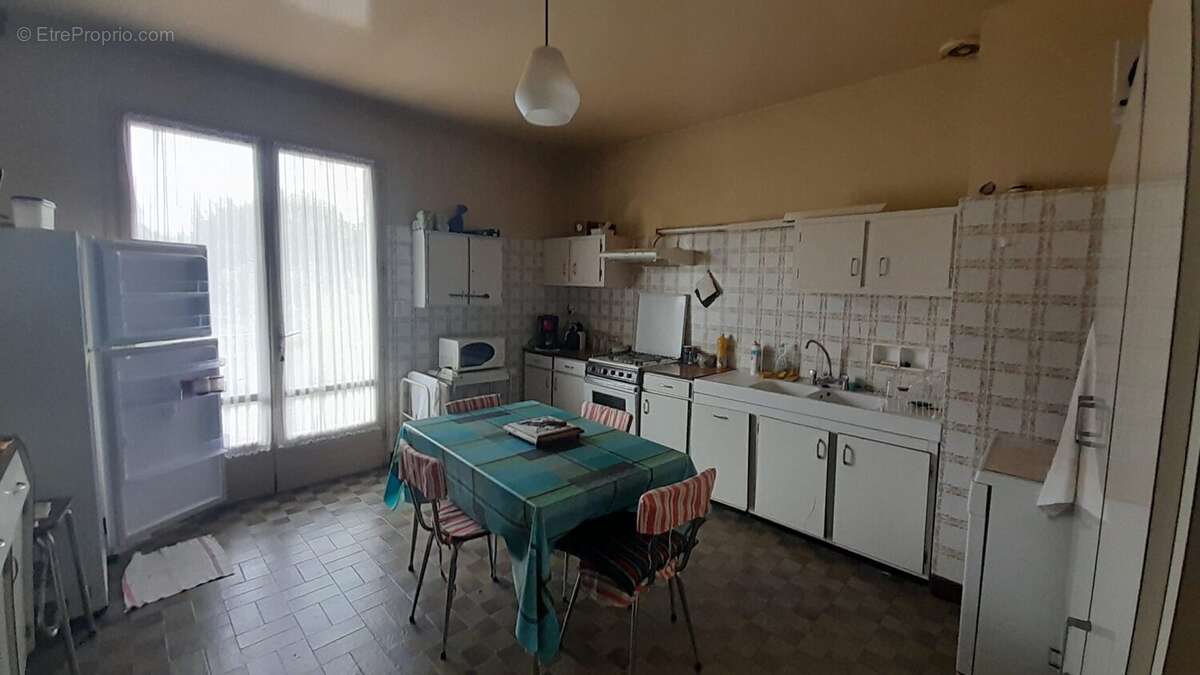 Appartement 244 m² à Perigueux  - photo 5