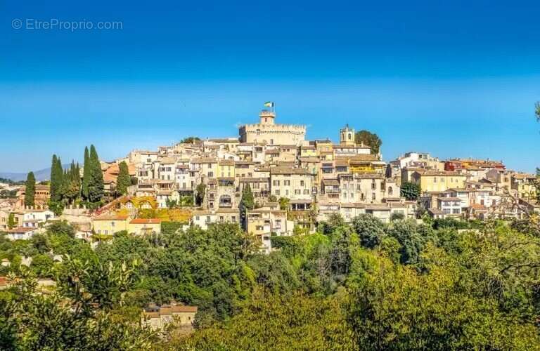 Hauts de Cagnes Château - Appartement à CAGNES-SUR-MER