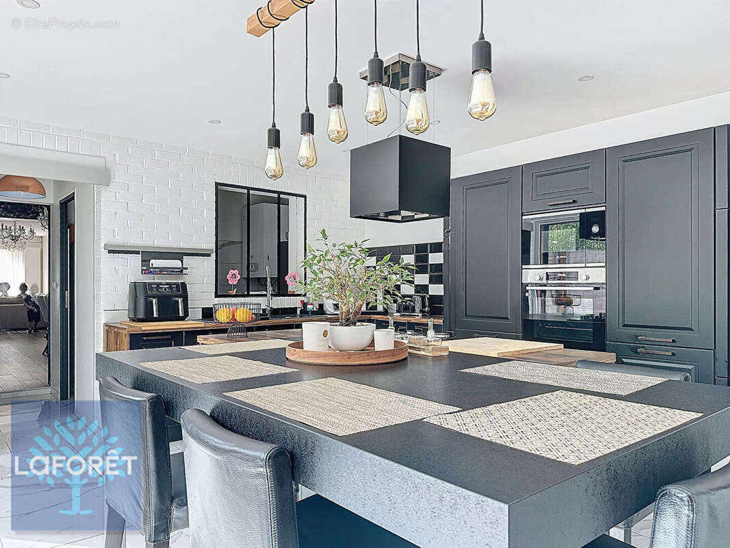 Maison à VALENCIENNES