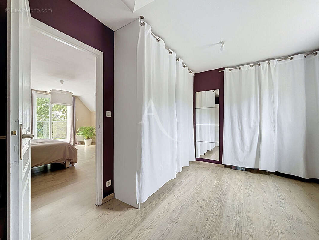 Pruillé : Maison de 155 m² parfaitement entretenue dans un quartier calme - photo 11
