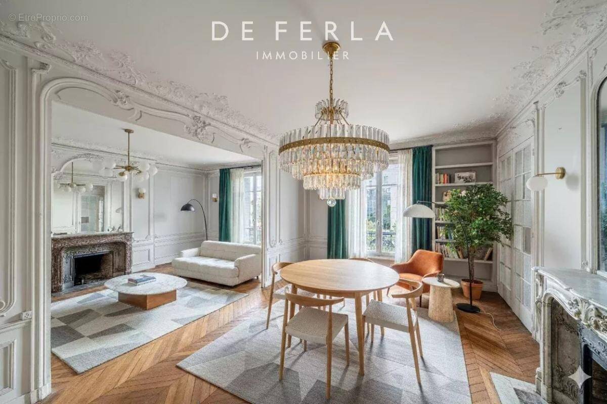 Appartement à PARIS-14E