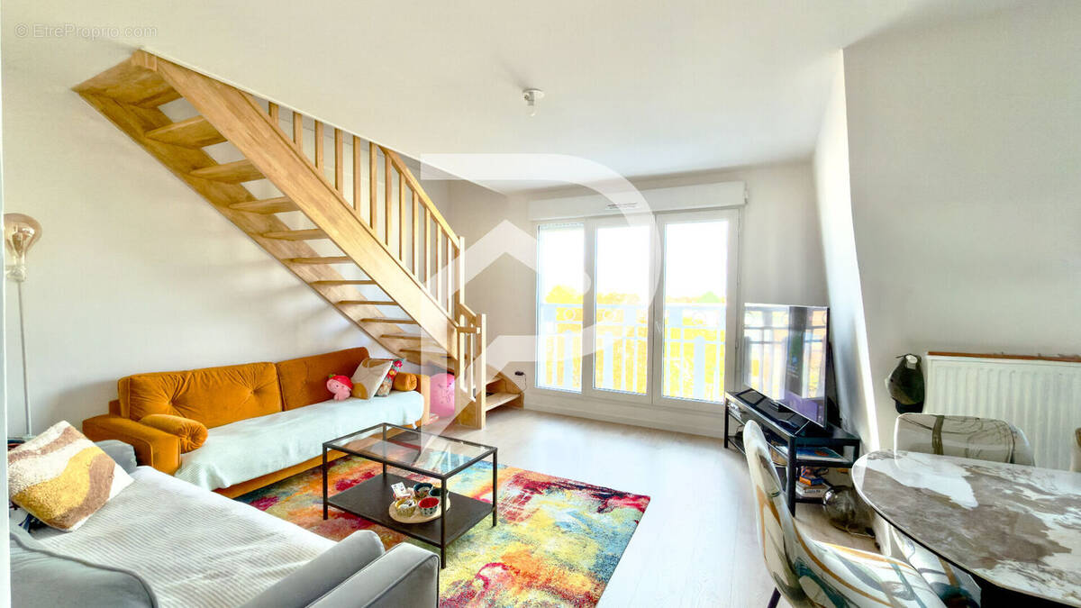 Appartement à LE BLANC-MESNIL