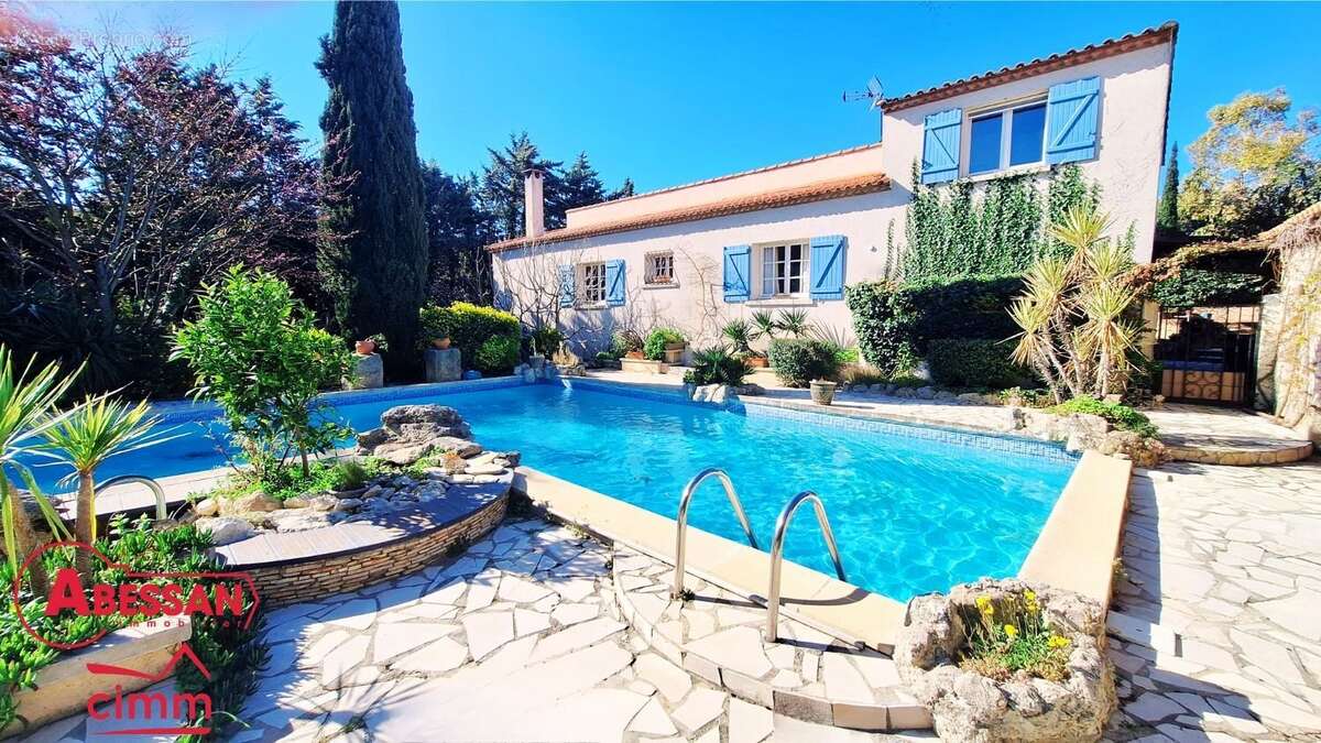 Maison à RESTINCLIERES