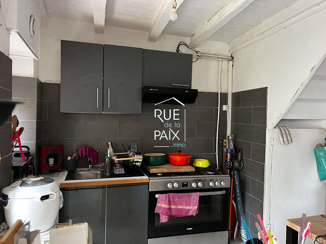 Maison à MONTS-SUR-GUESNES