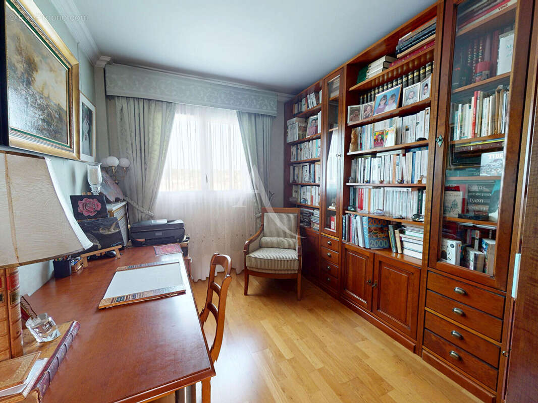 Appartement à VILLEMOMBLE