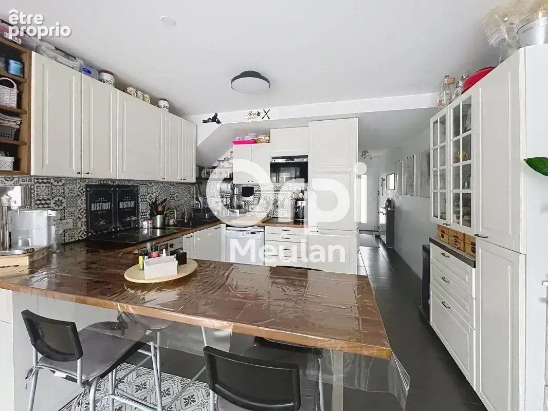 Appartement À Vendre - photo 5