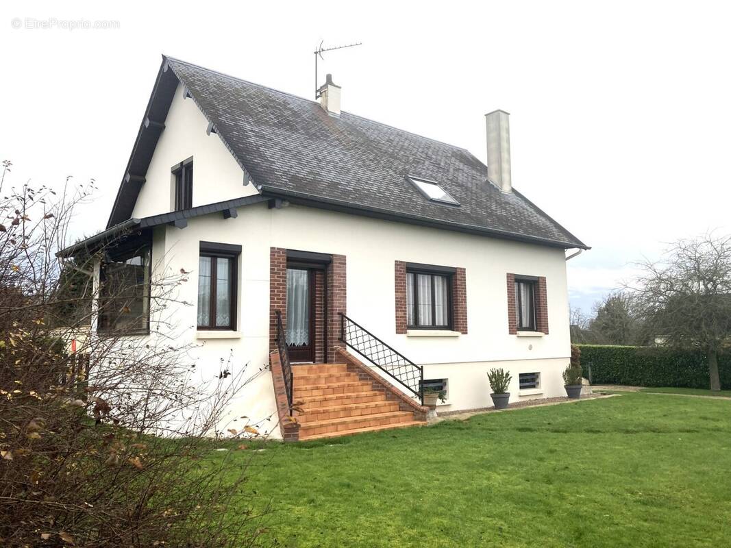 Maison à BOISSEY-LE-CHATEL
