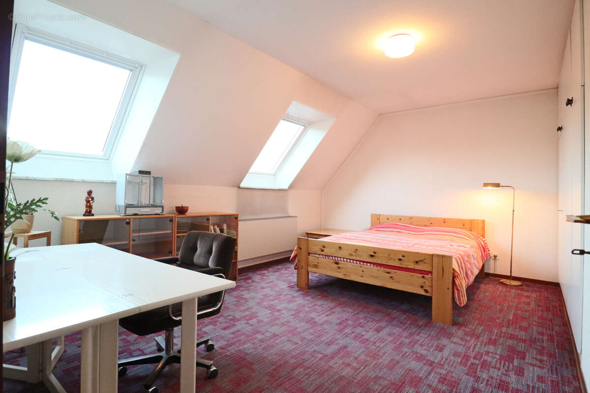 Maison à LES PAVILLONS-SOUS-BOIS