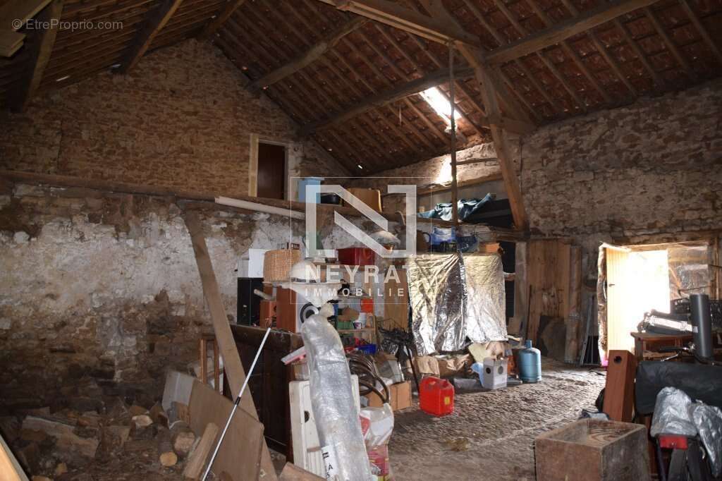 Maison de village 3 chambres, terrain - photo 17