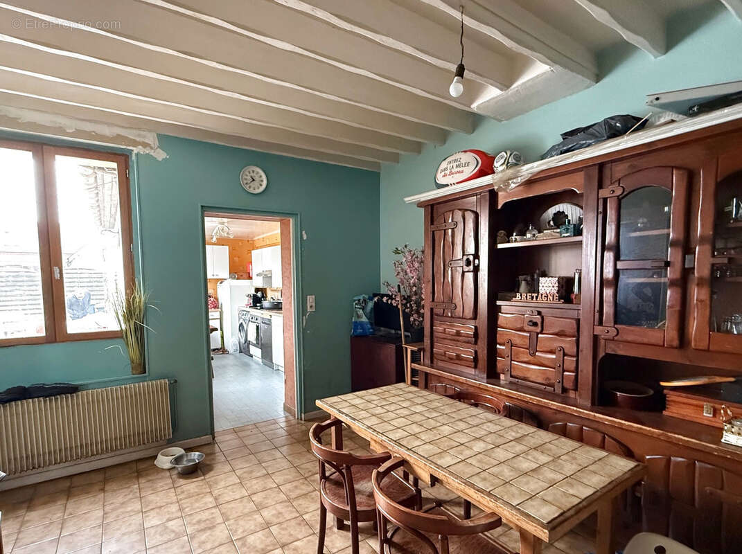 Maison à NEUILLY-EN-THELLE