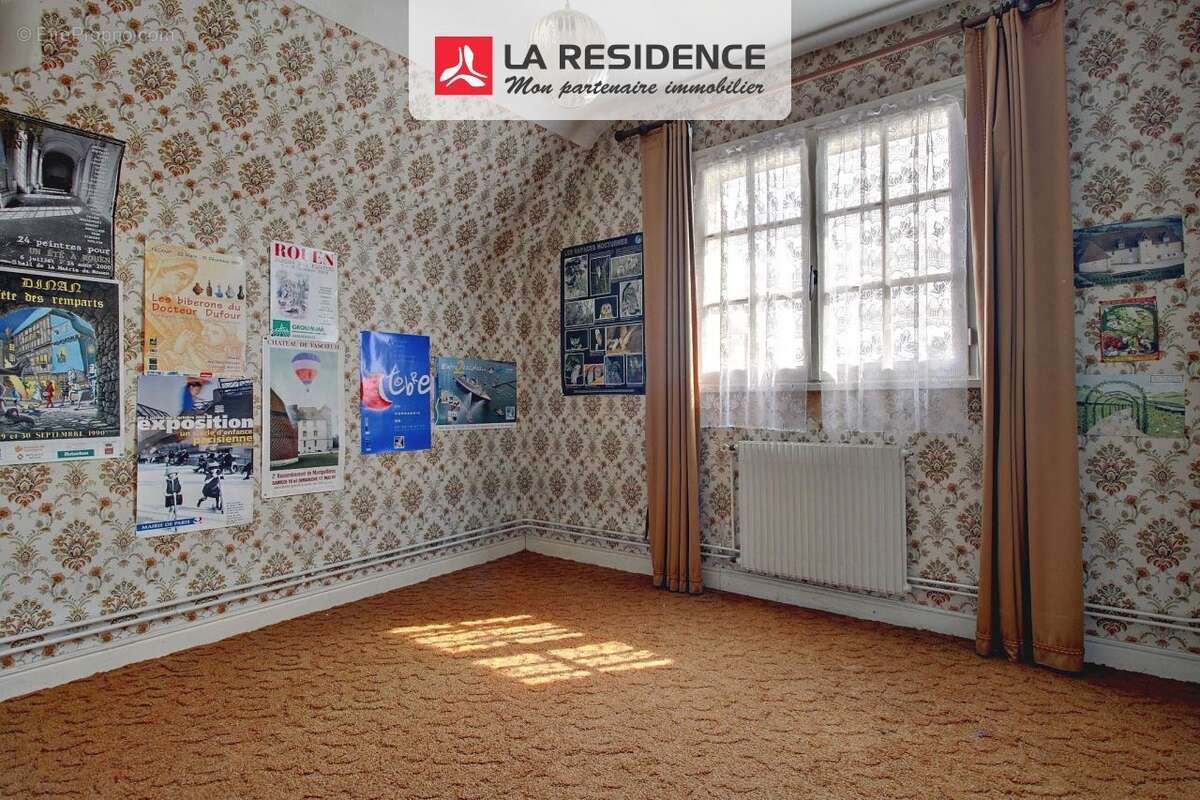 Maison 125 m² à Saint-Etienne-Du-Rouvray  - photo 9