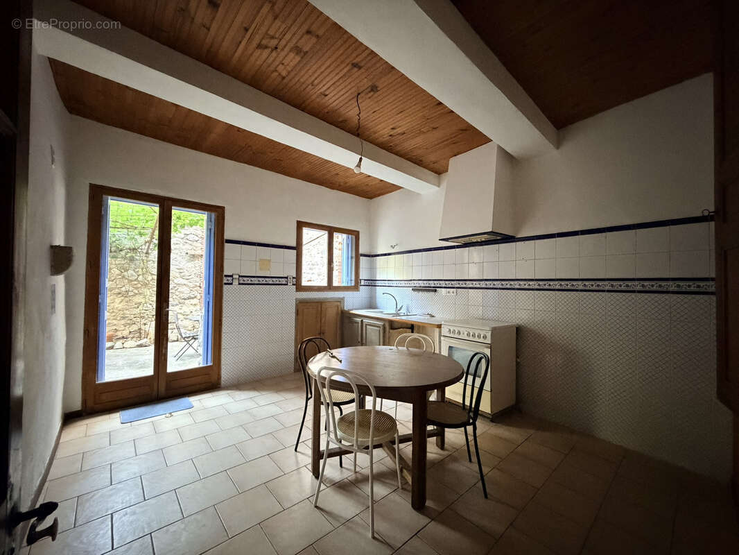 Villefranche-de-Conflent   Une maison de caractère au cœur d'un village chargé d'histoire - photo 5