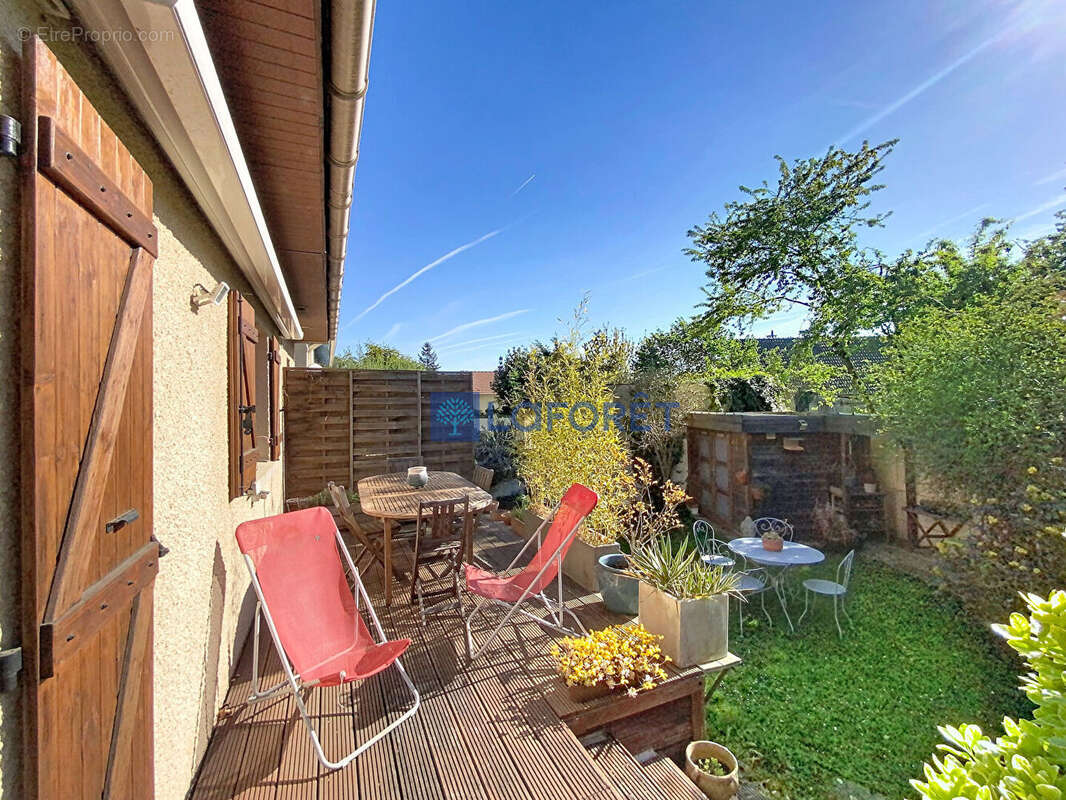 Maison à SAVIGNY-SUR-ORGE