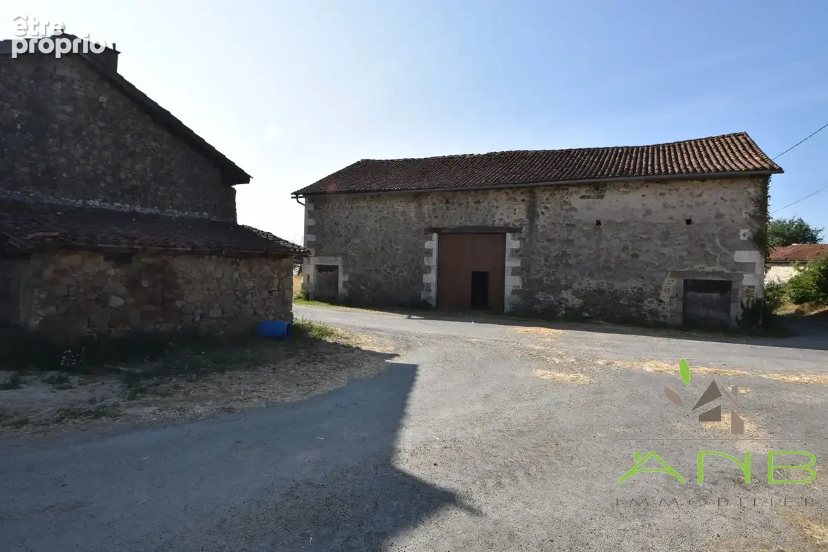 Maison 143 m² à Maisonnais-Sur-Tardoire  - photo 2