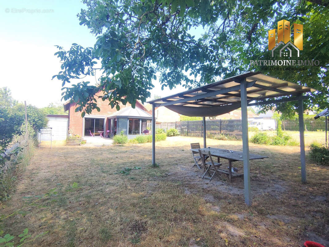 Maison à LAMOTTE-BEUVRON