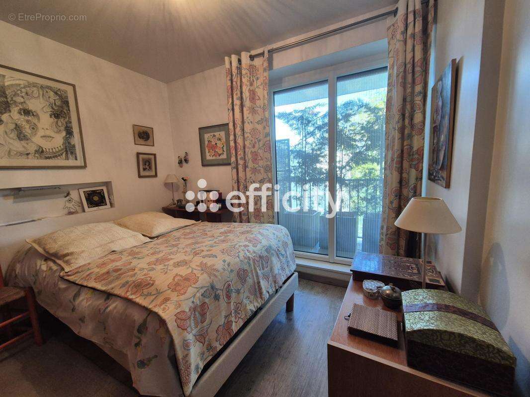 Appartement à LA CHAUSSEE-SAINT-VICTOR