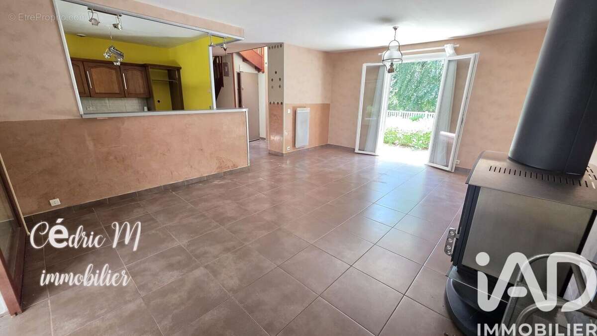 Photo 9 - Maison à AVIRON