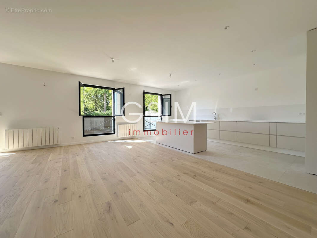 Appartement à GARCHES