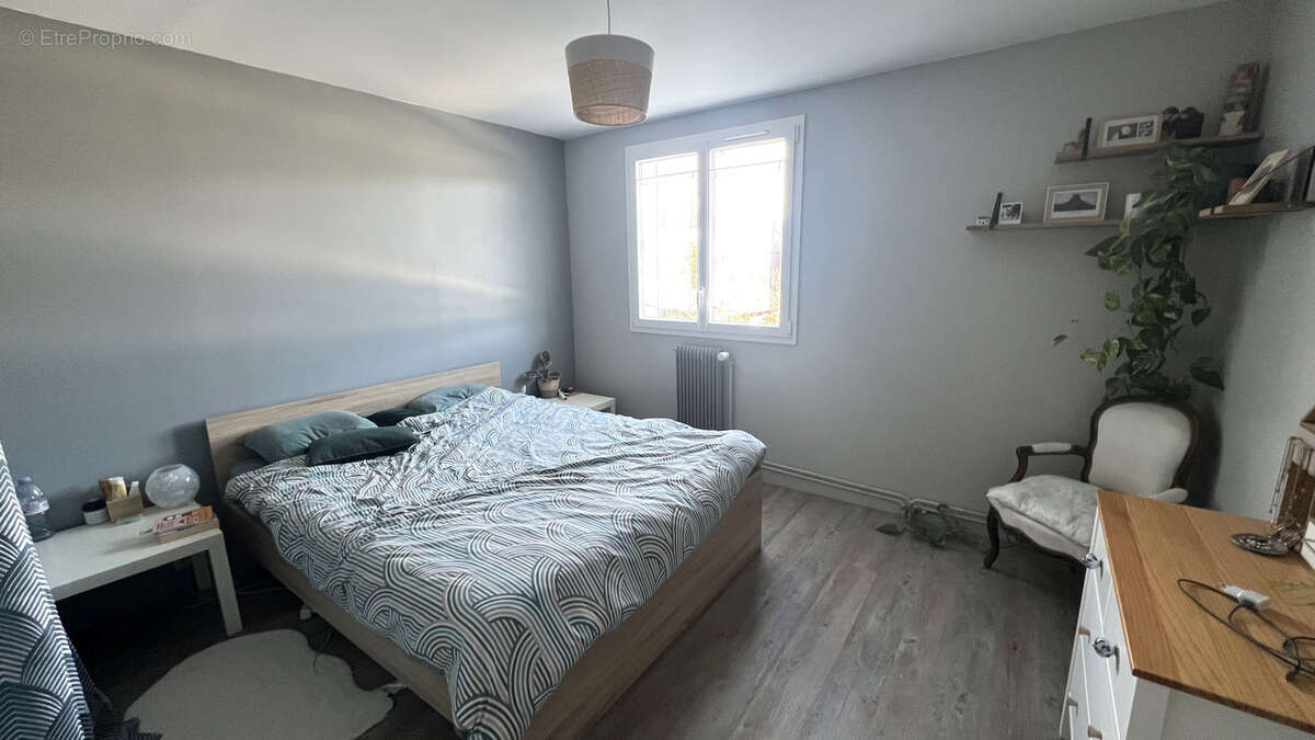 Maison à BOUCHEMAINE