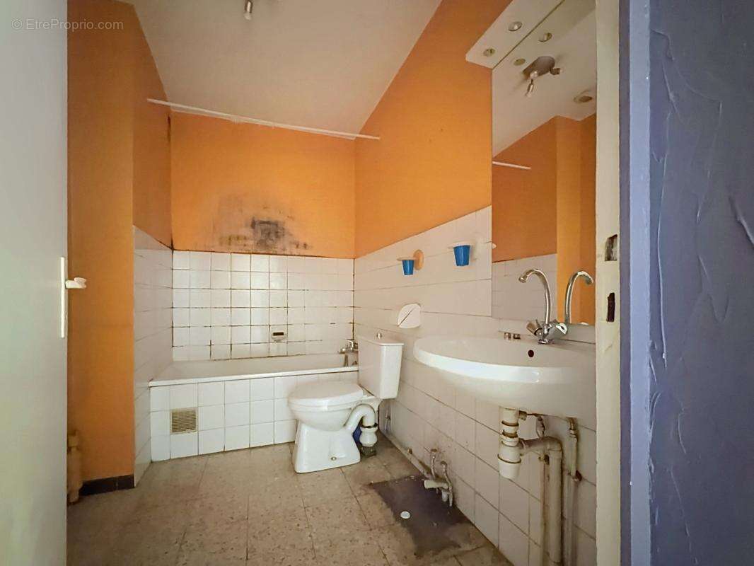 Maison 108 m² à Valence  - photo 8