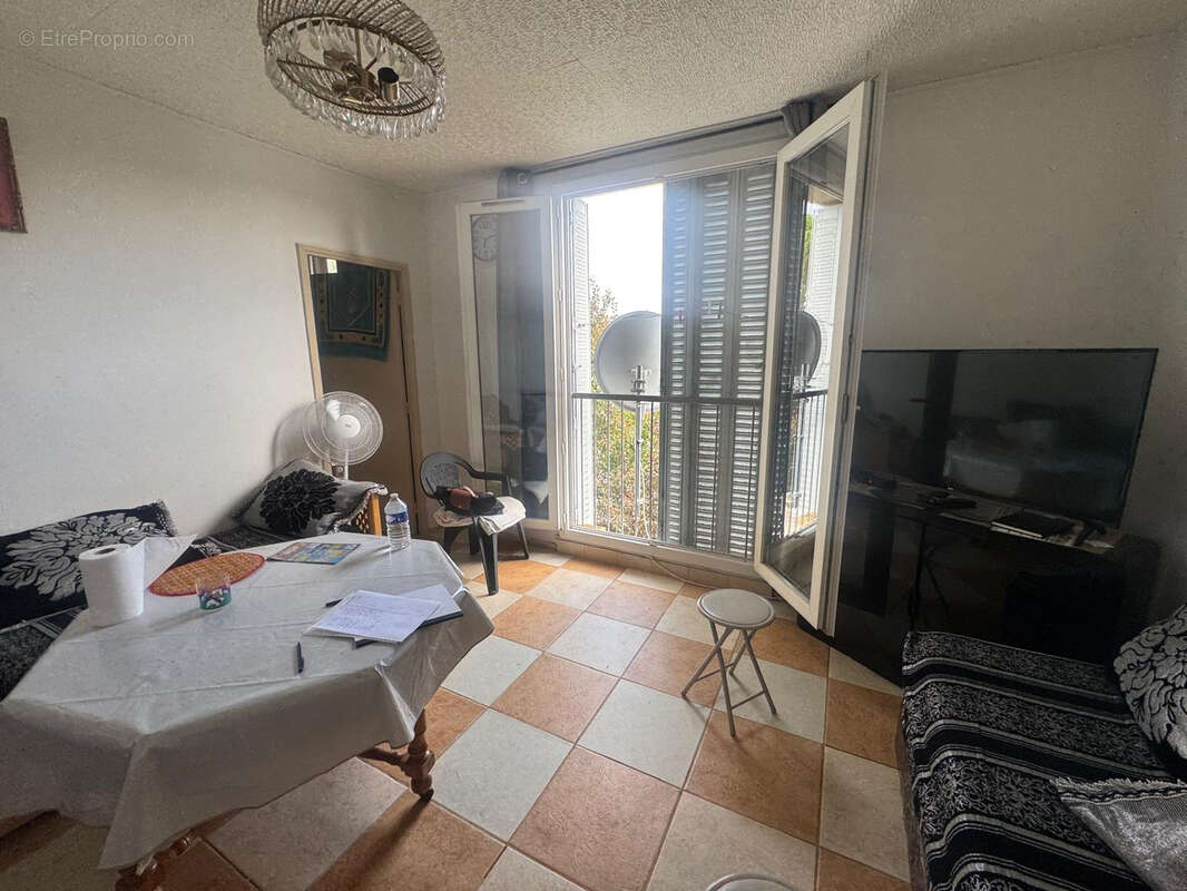 Valréas - appartement t3 - 2 chambres - photo 6