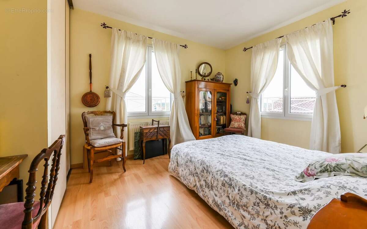Maison à CRAPONNE