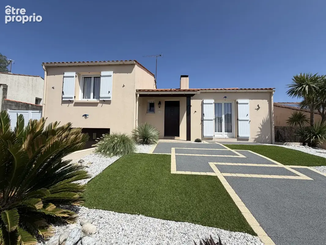 Maison à AIZENAY