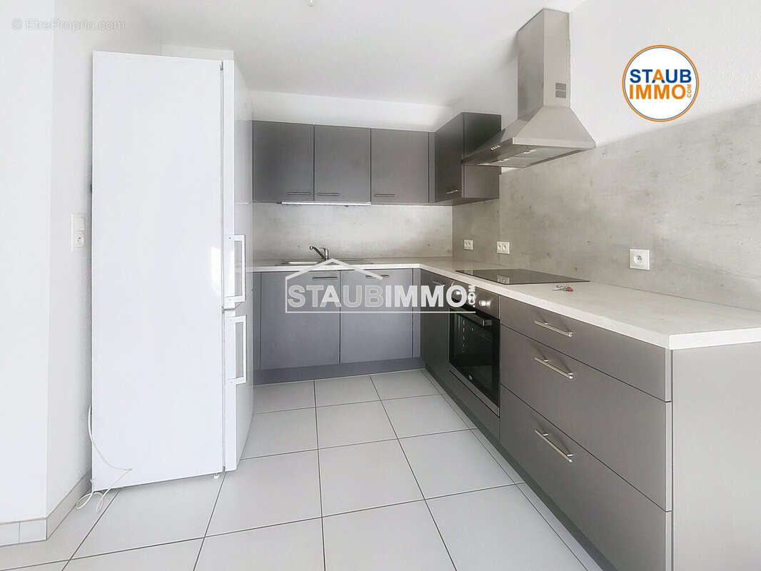 Appartement 43 m² à Saint-Louis  - photo 5