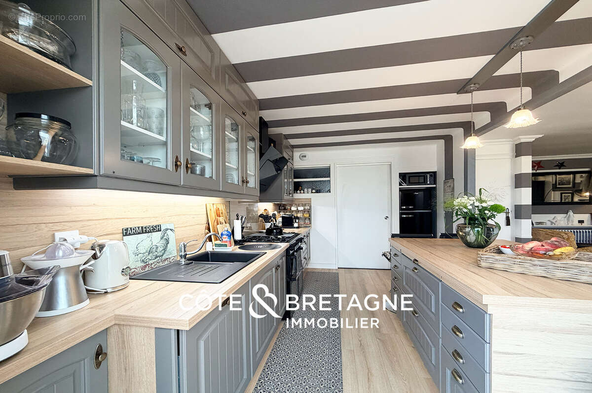 Maison à vendre à yffiniac   deux maisons indépendantes sur une même propriété  réf : 2026152 - photo 5