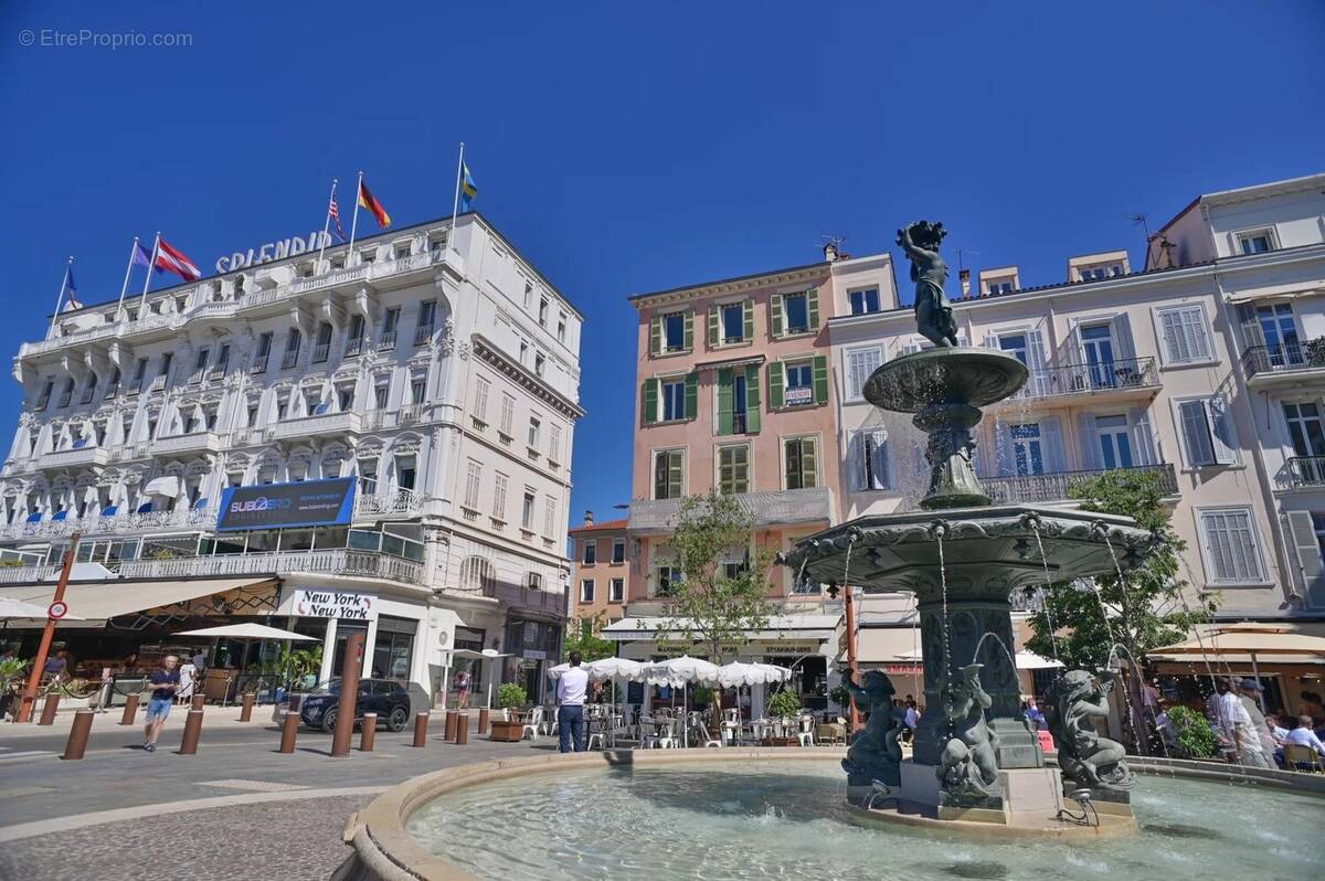 Appartement à CANNES